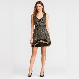 Elizabeth and James Bordered Scarlet Mini Dress/Size 2-4